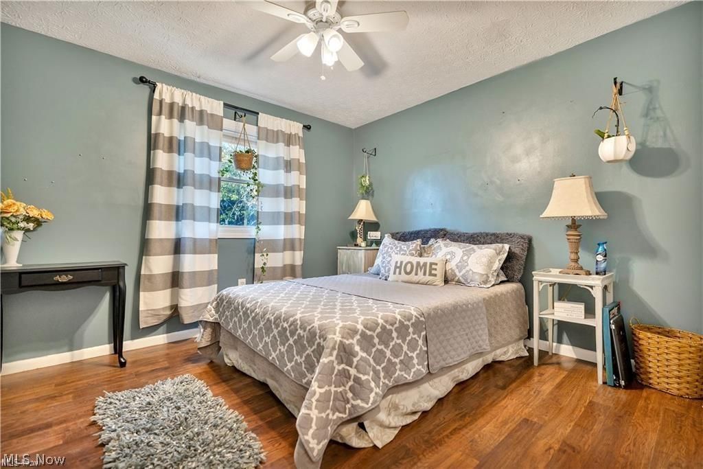 1513 Meadow Square NE Bolivar OH 44612