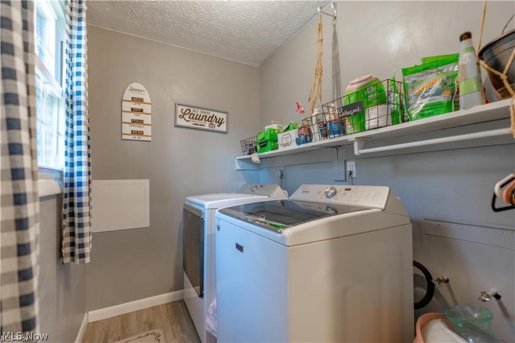 1513 Meadow Square NE Bolivar OH 44612