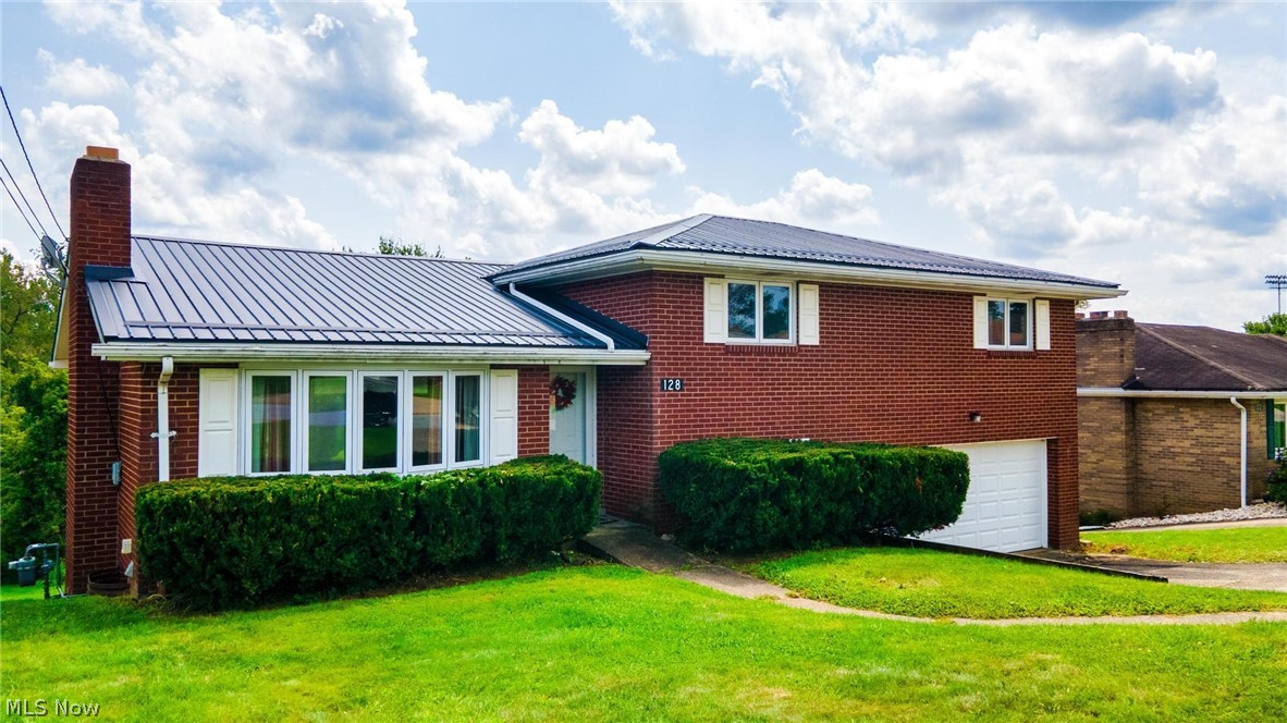 128 Grandview Drive Wintersville OH 43953