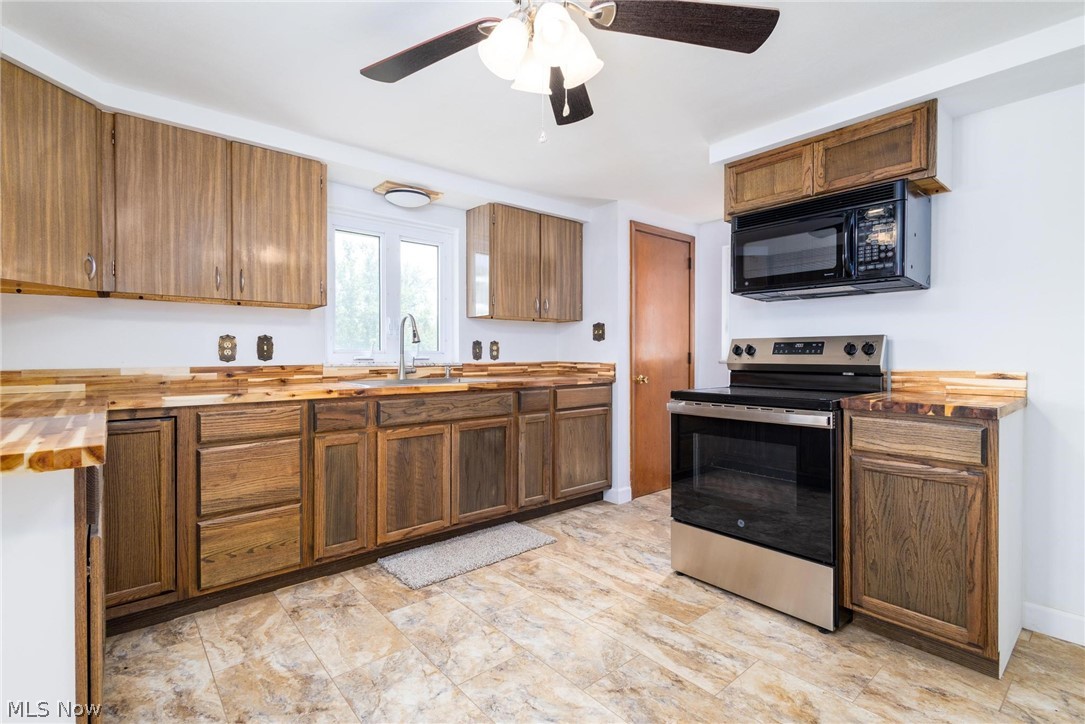 128 Grandview Drive Wintersville OH 43953