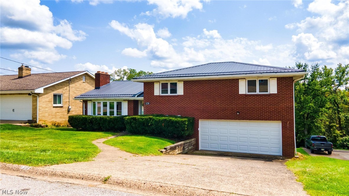 128 Grandview Drive Wintersville OH 43953