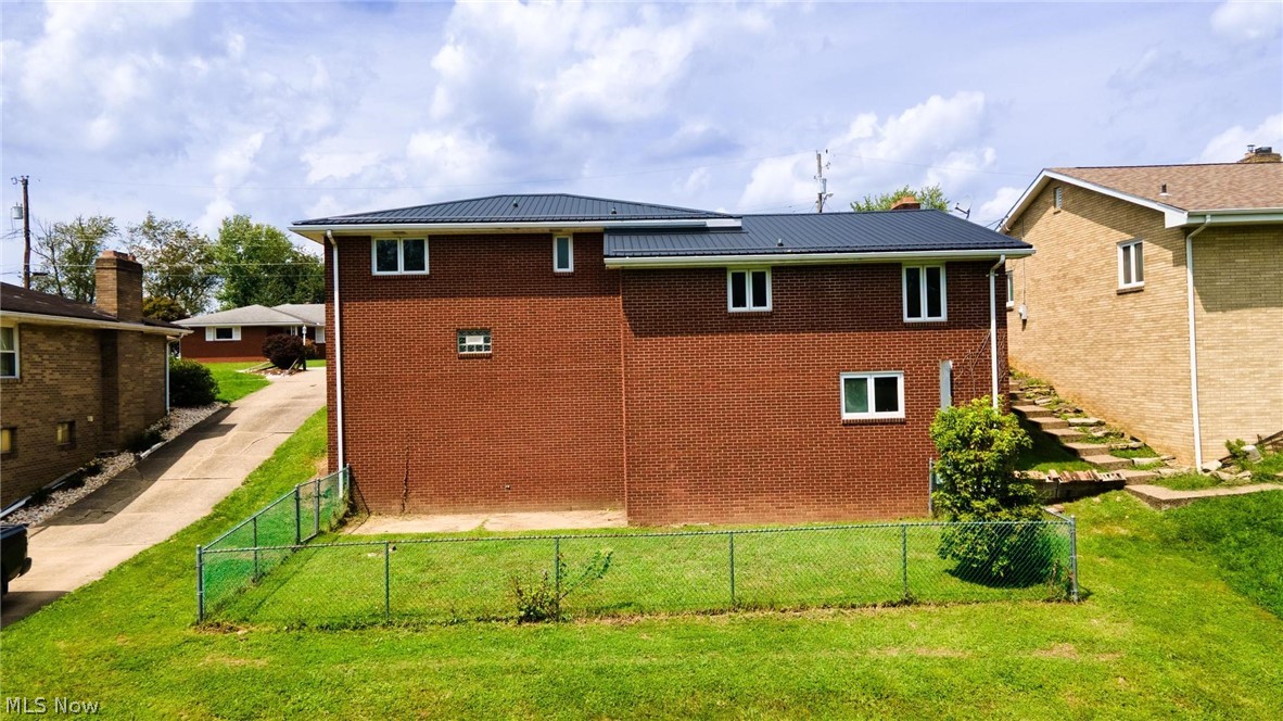 128 Grandview Drive Wintersville OH 43953