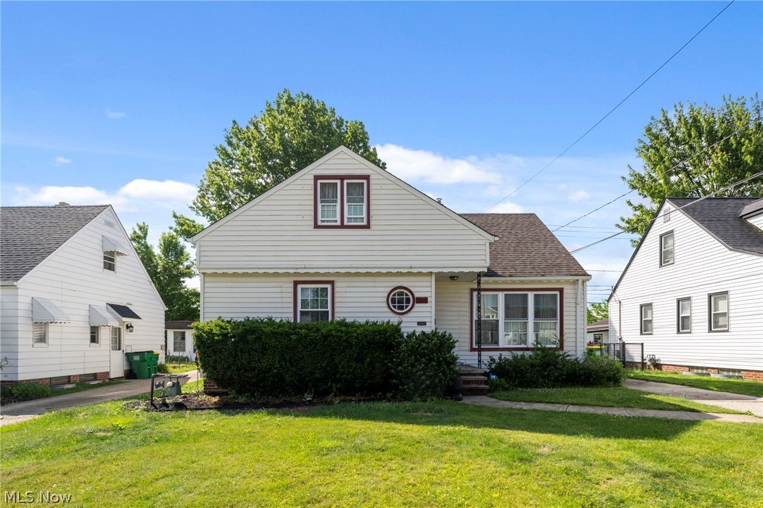29002 Foxboro Street Willowick OH 44095