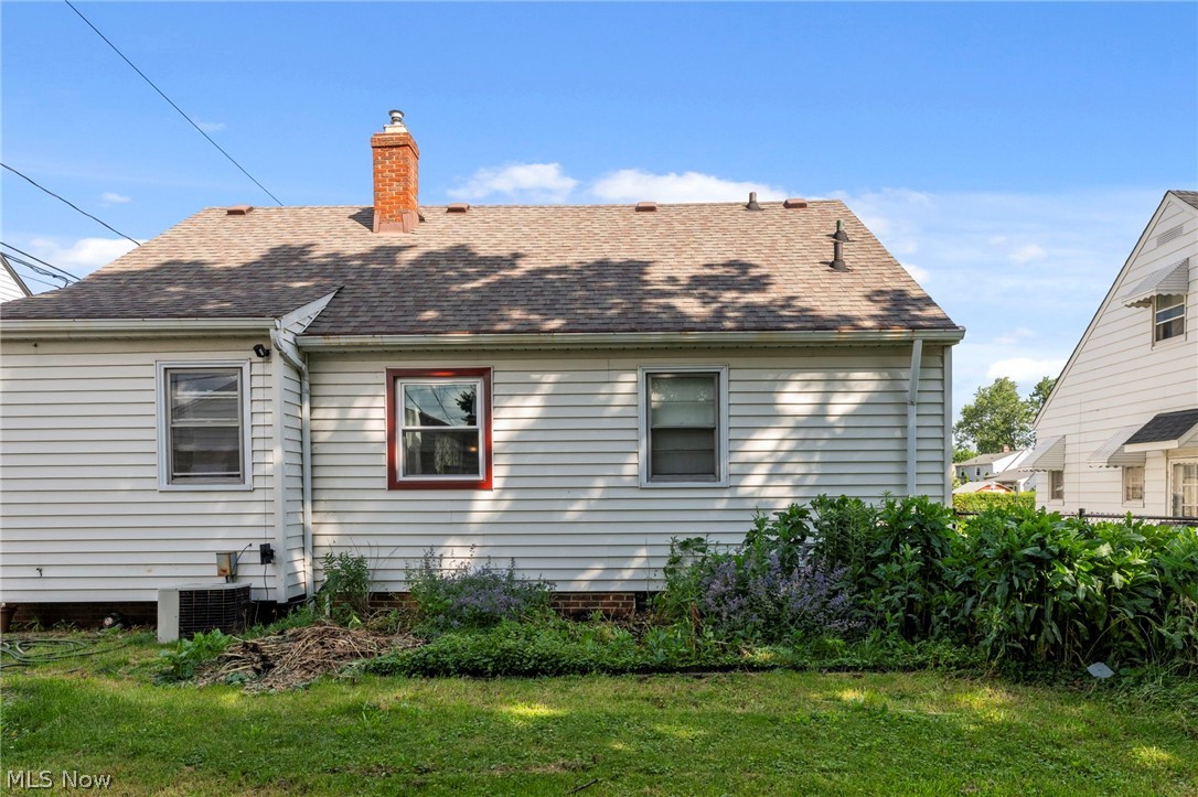 29002 Foxboro Street Willowick OH 44095