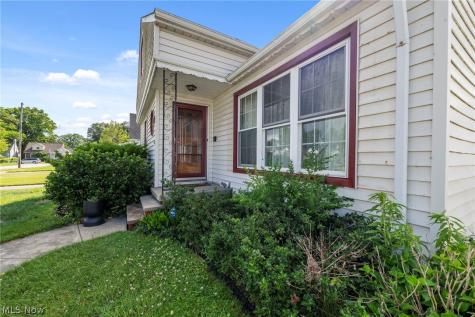 29002 Foxboro Street Willowick OH 44095