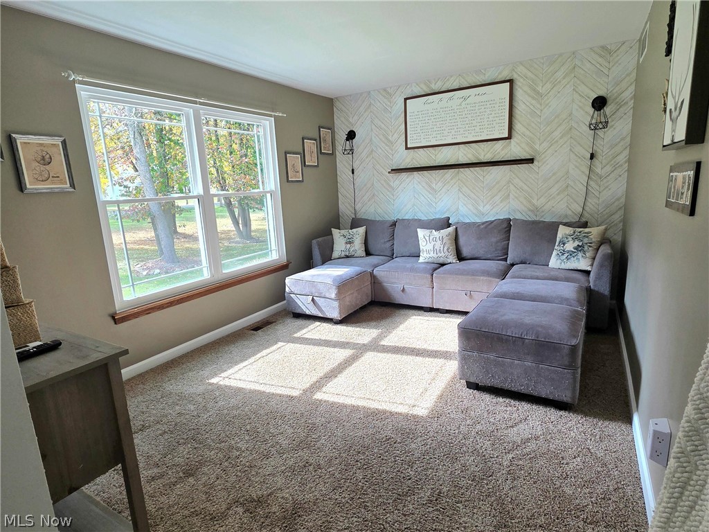 14640 Creed Road Diamond OH 44412