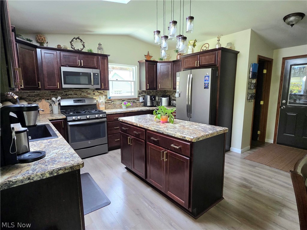 14640 Creed Road Diamond OH 44412