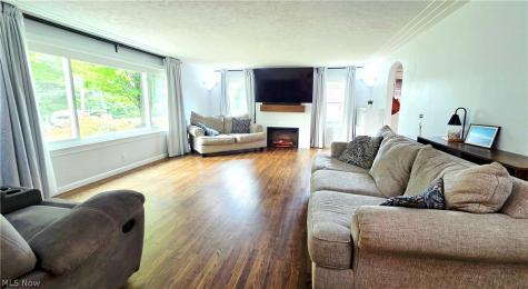 7907 Baumhart Road Amherst OH 44001