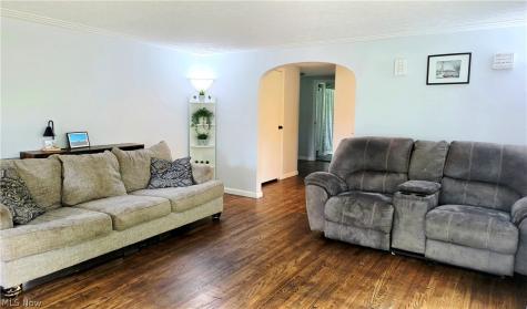 7907 Baumhart Road Amherst OH 44001