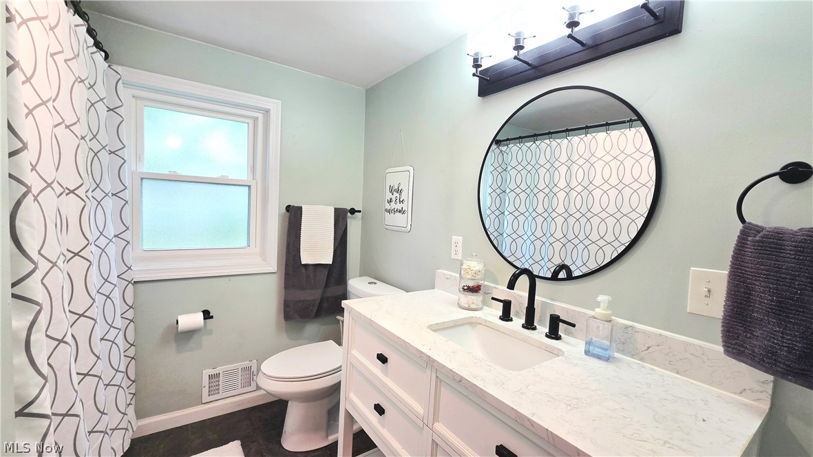 7907 Baumhart Road Amherst OH 44001