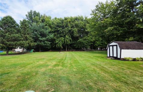 7907 Baumhart Road Amherst OH 44001
