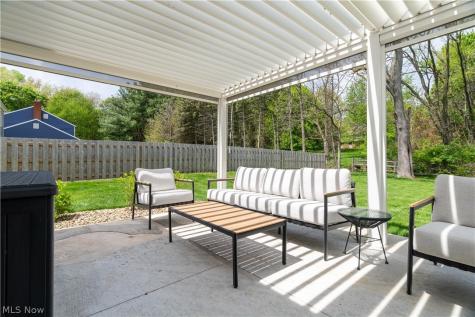 3693 Stratavon Street NW North Canton OH 44720