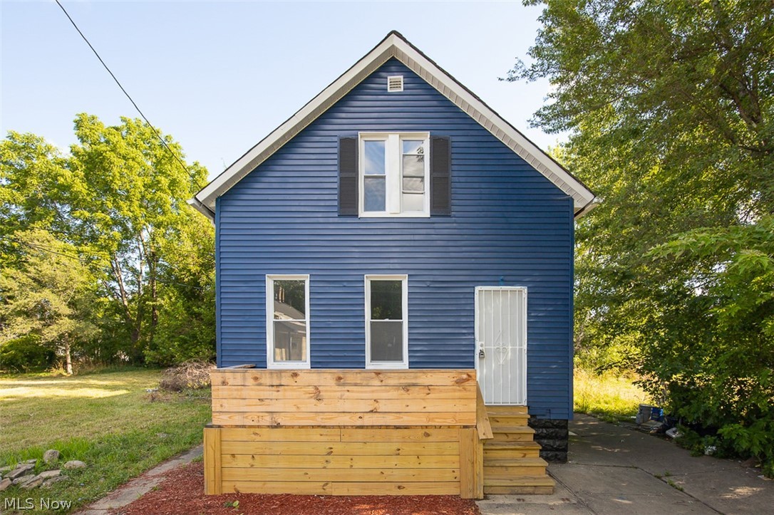 5011 Guy Avenue Cleveland OH 44127