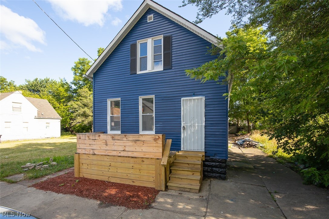 5011 Guy Avenue Cleveland OH 44127