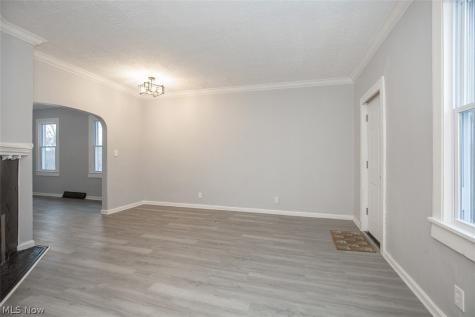 5011 Guy Avenue Cleveland OH 44127