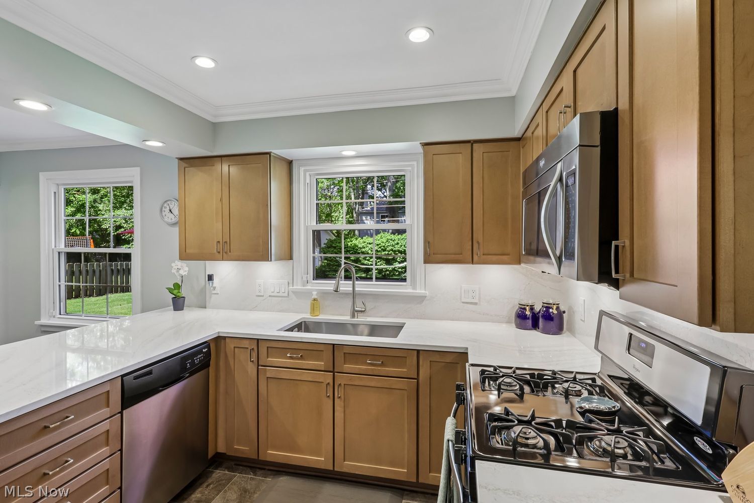 3394 Palmer Drive Rocky River OH 44116