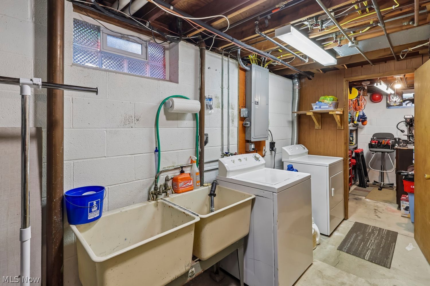 3394 Palmer Drive Rocky River OH 44116