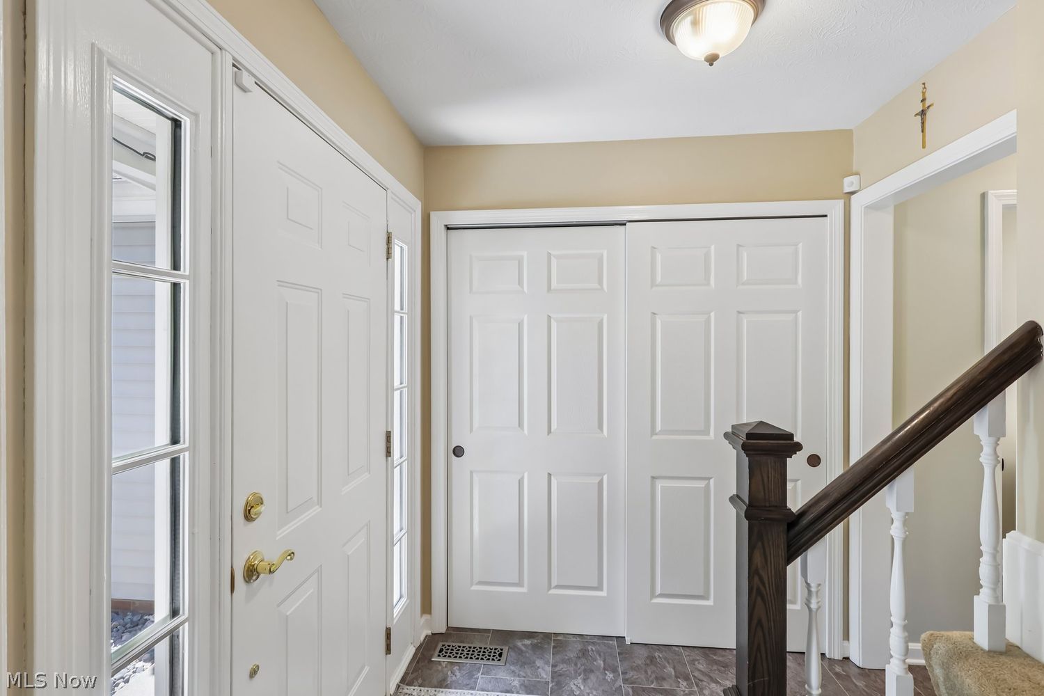 3394 Palmer Drive Rocky River OH 44116