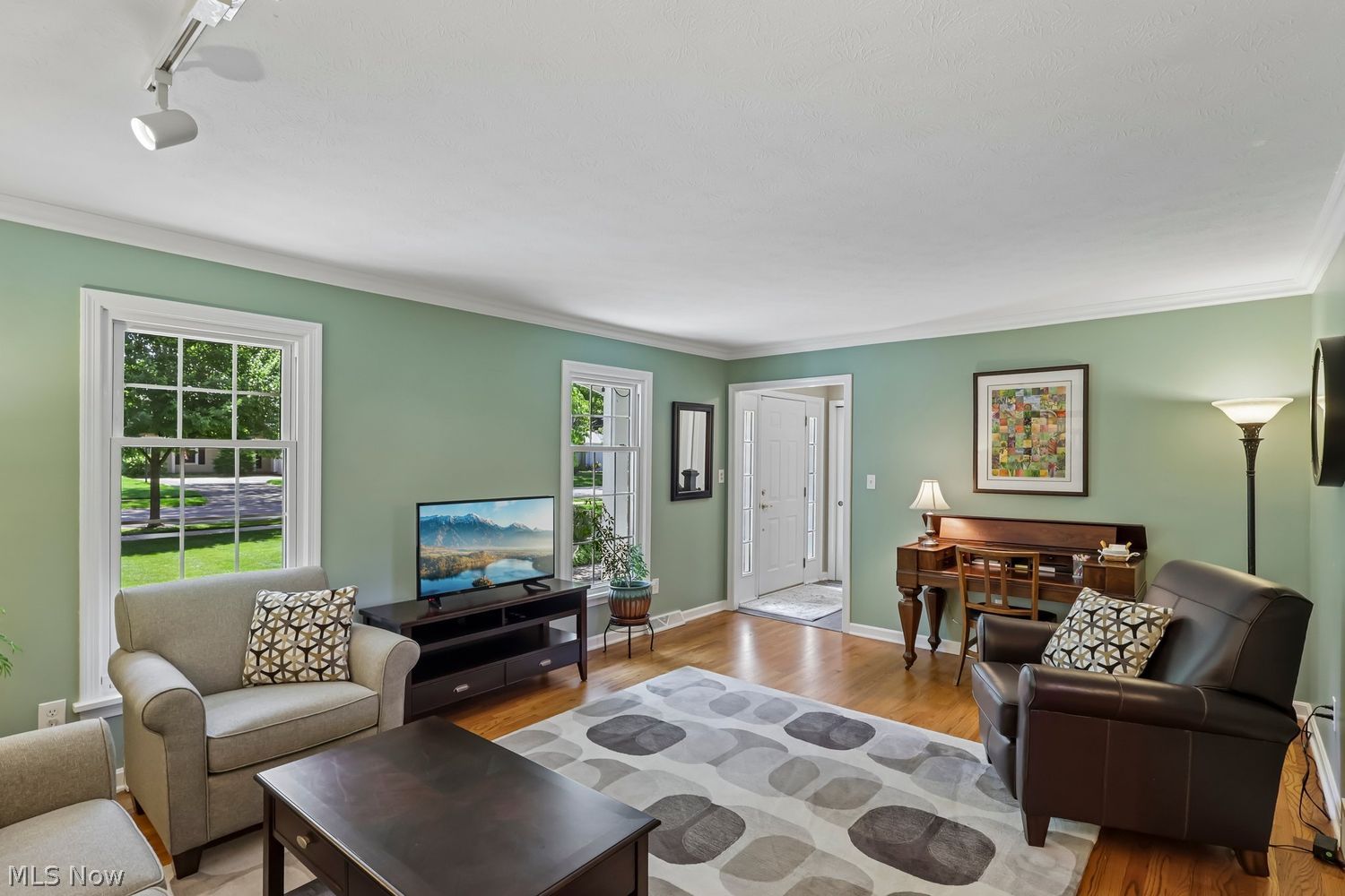 3394 Palmer Drive Rocky River OH 44116