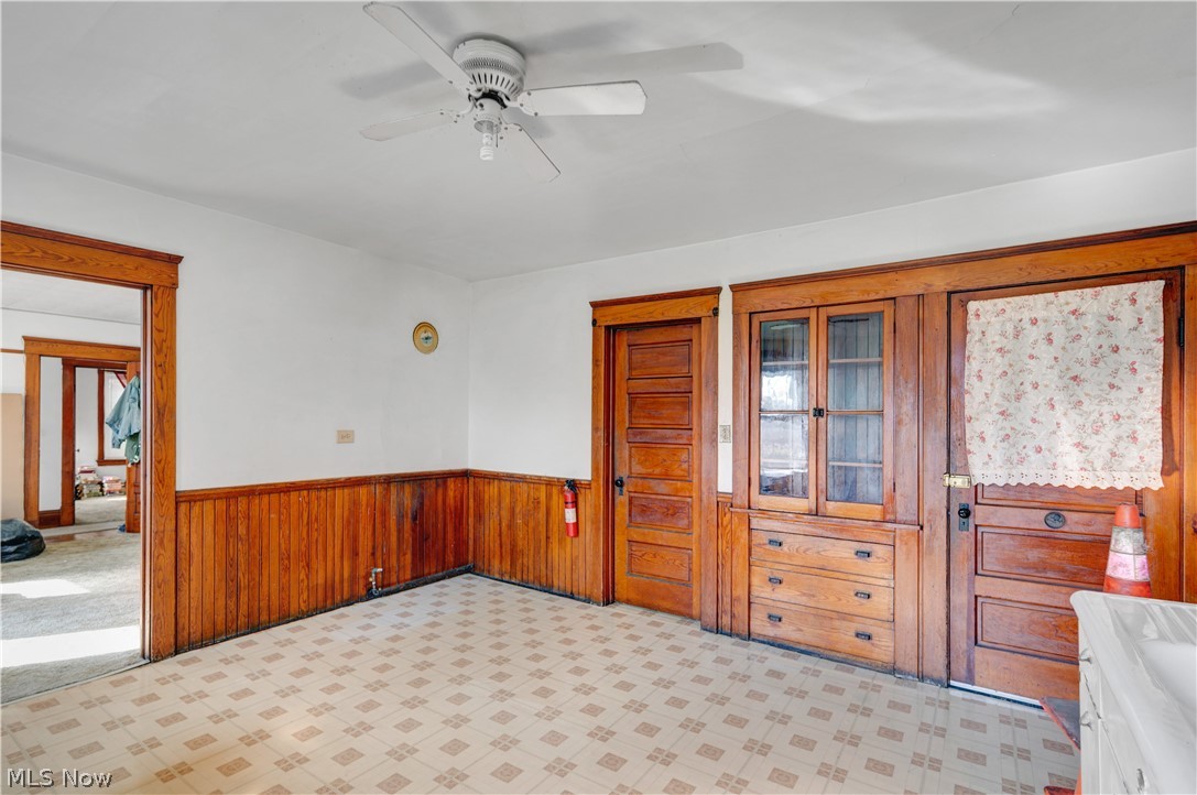 5862 Cable Avenue Cleveland OH 44127