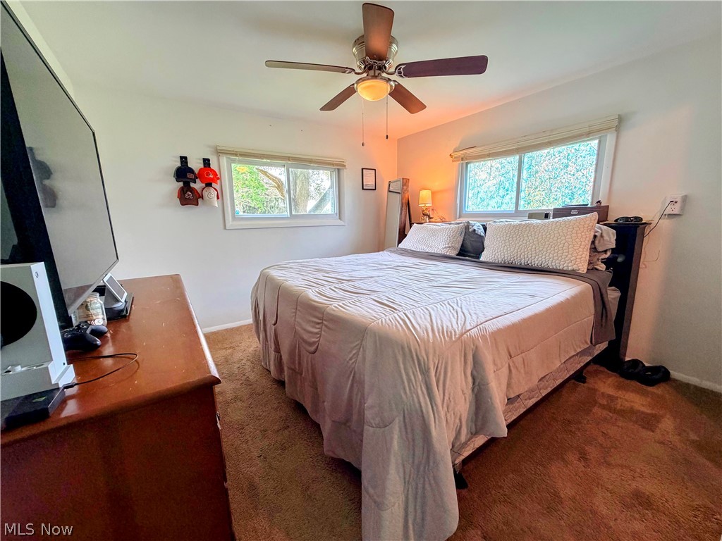 728 Johnson Plank Road NE Warren OH 44481
