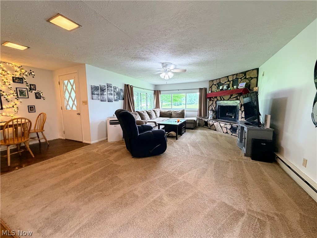 728 Johnson Plank Road NE Warren OH 44481