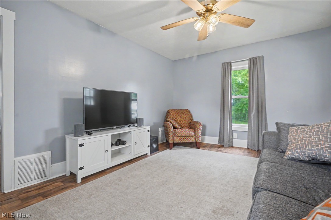 470 Secrist Lane Girard OH 44420