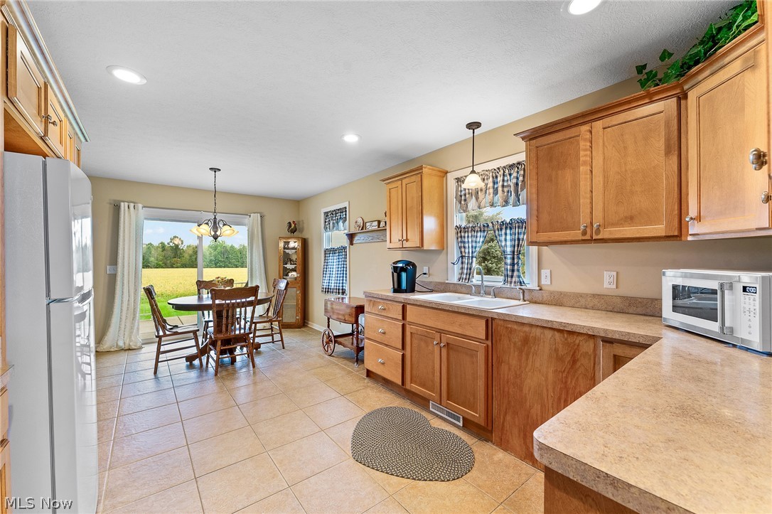 5290 Skye Drive New Middletown OH 44442