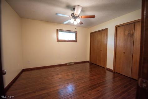 25429 Tyndall Falls Drive Olmsted Falls OH 44138