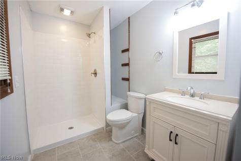 25429 Tyndall Falls Drive Olmsted Falls OH 44138