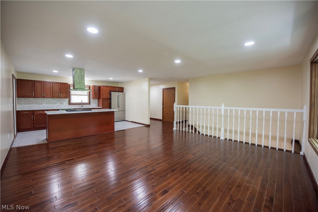 25429 Tyndall Falls Drive Olmsted Falls OH 44138