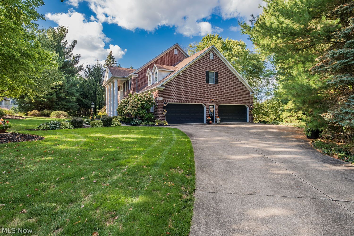 5636 Gray Fox Drive NW Canton OH 44718