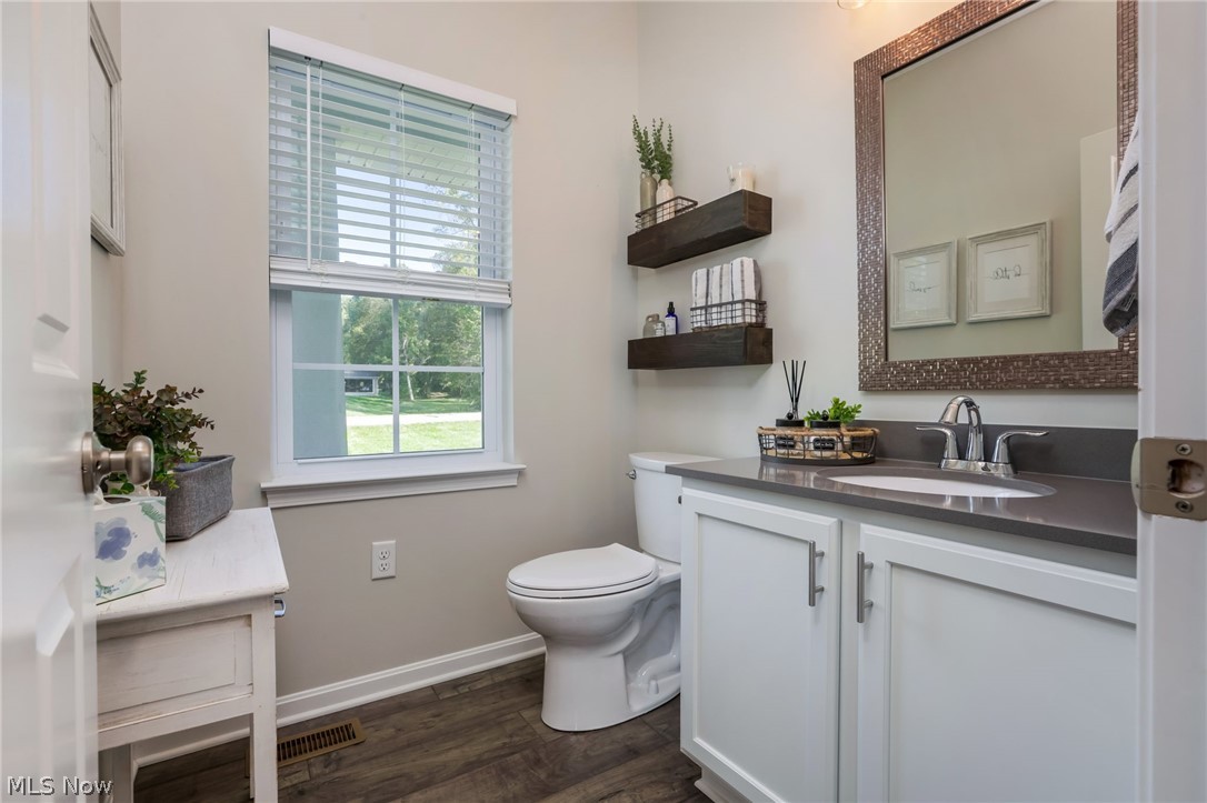 2435 Odessa Drive Zanesville OH 43701