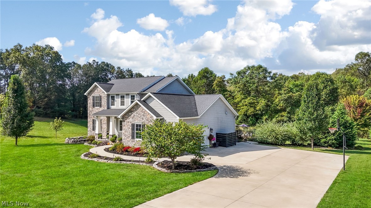 2435 Odessa Drive Zanesville OH 43701
