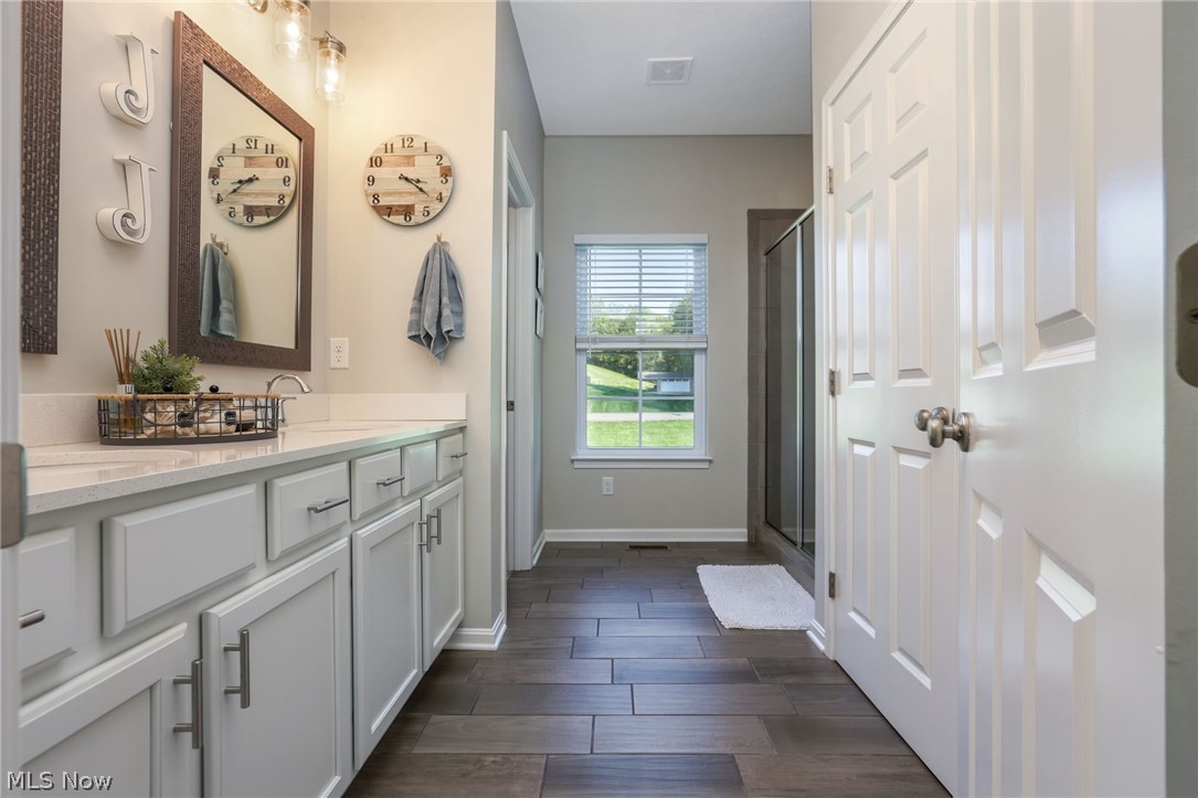 2435 Odessa Drive Zanesville OH 43701
