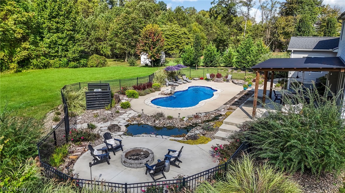 2435 Odessa Drive Zanesville OH 43701