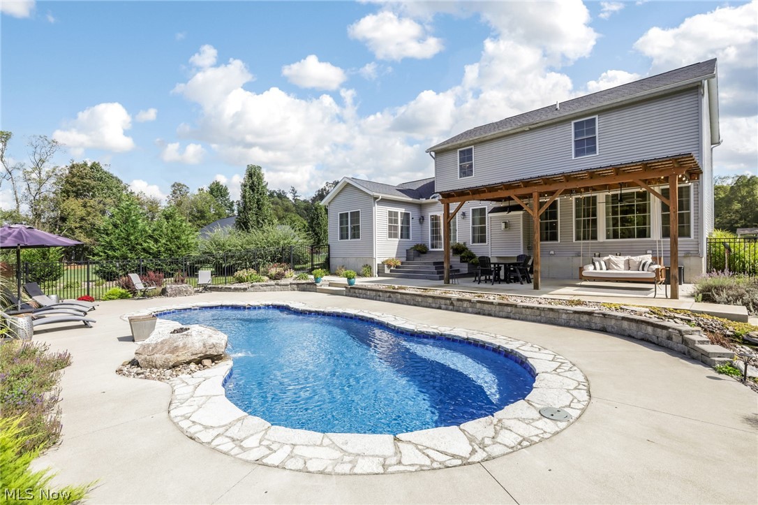 2435 Odessa Drive Zanesville OH 43701