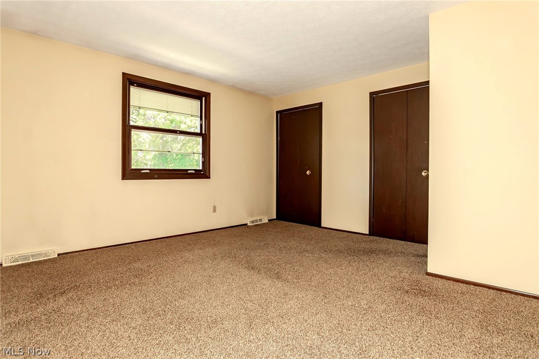 249 Shore Drive Eastlake OH 44095
