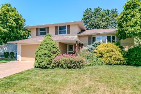 249 Shore Drive Eastlake OH 44095