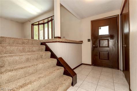 249 Shore Drive Eastlake OH 44095
