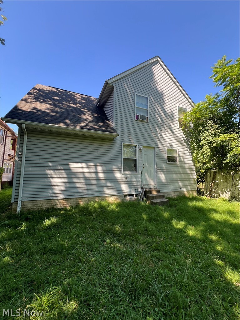 9702 Gaylord Avenue Cleveland OH 44105