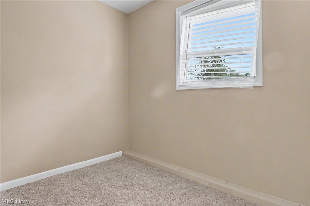 6341 Clingan Road Poland OH 44514