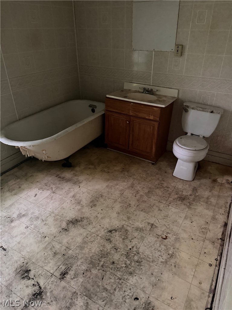 2183 E 31st Street Cleveland OH 44115