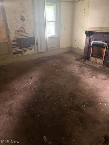 2183 E 31st Street Cleveland OH 44115