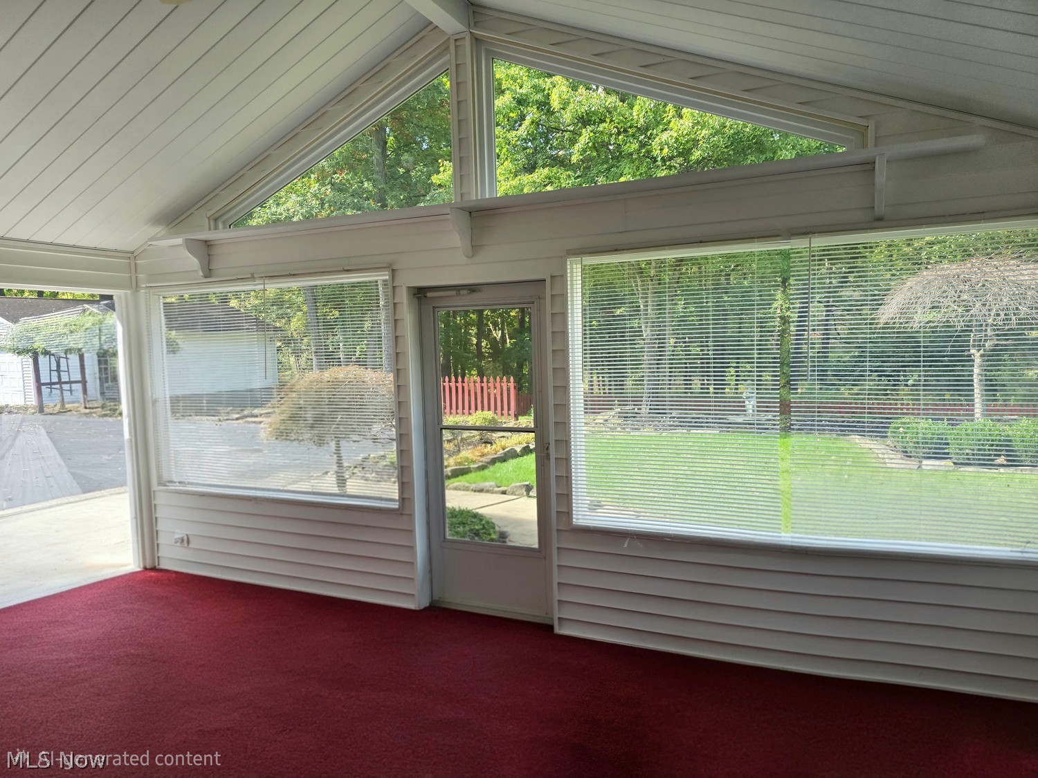 15987 Highland Drive East Liverpool OH 43920