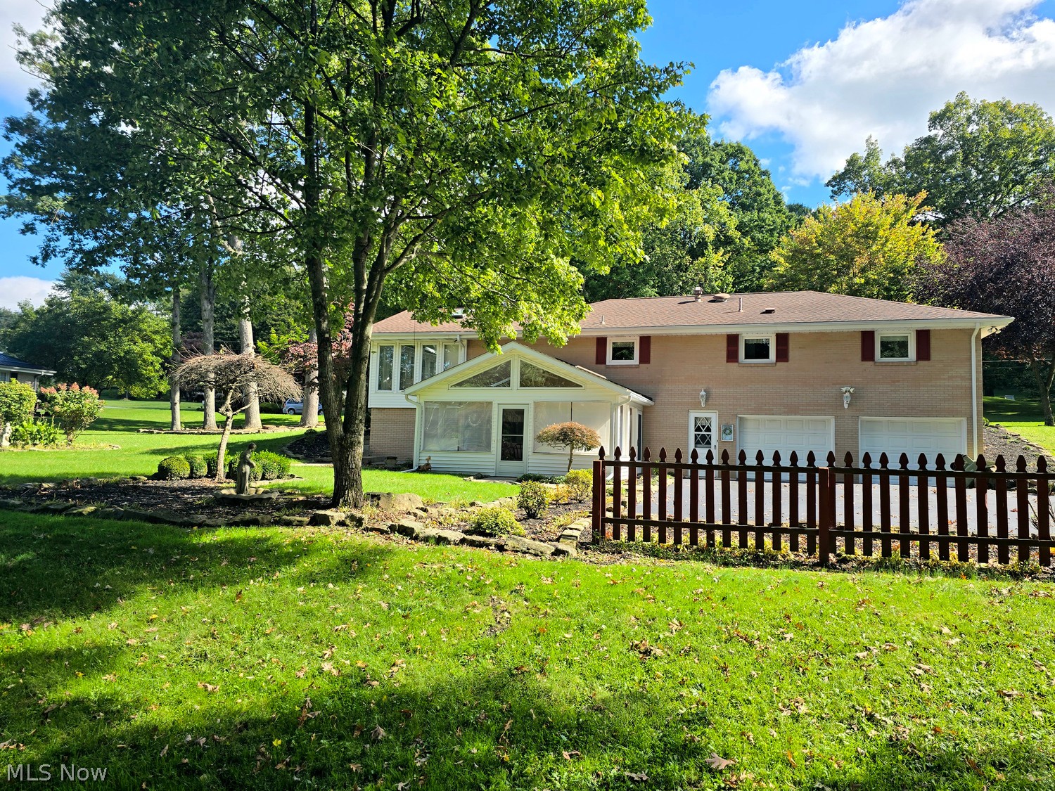 15987 Highland Drive East Liverpool OH 43920