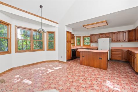 3126 Cliffside Drive Akron OH 44321