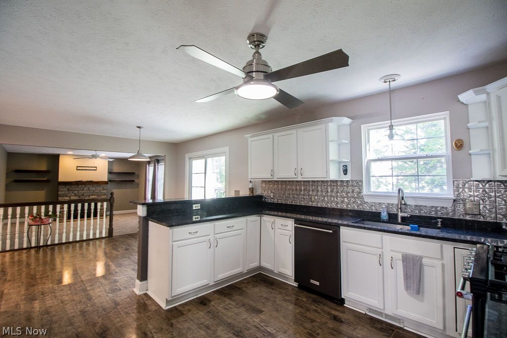 108 Deepwood Court Chardon OH 44024