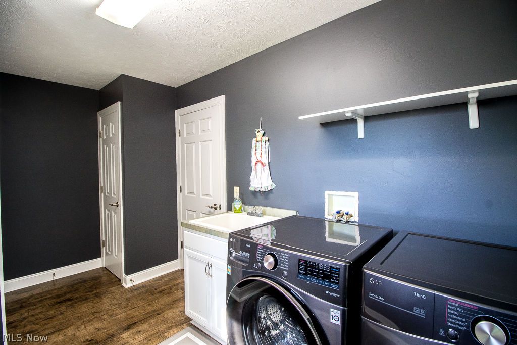 108 Deepwood Court Chardon OH 44024