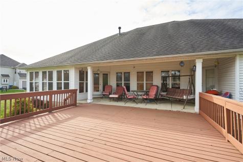 6318 Oak Point Estates Lorain OH 44053
